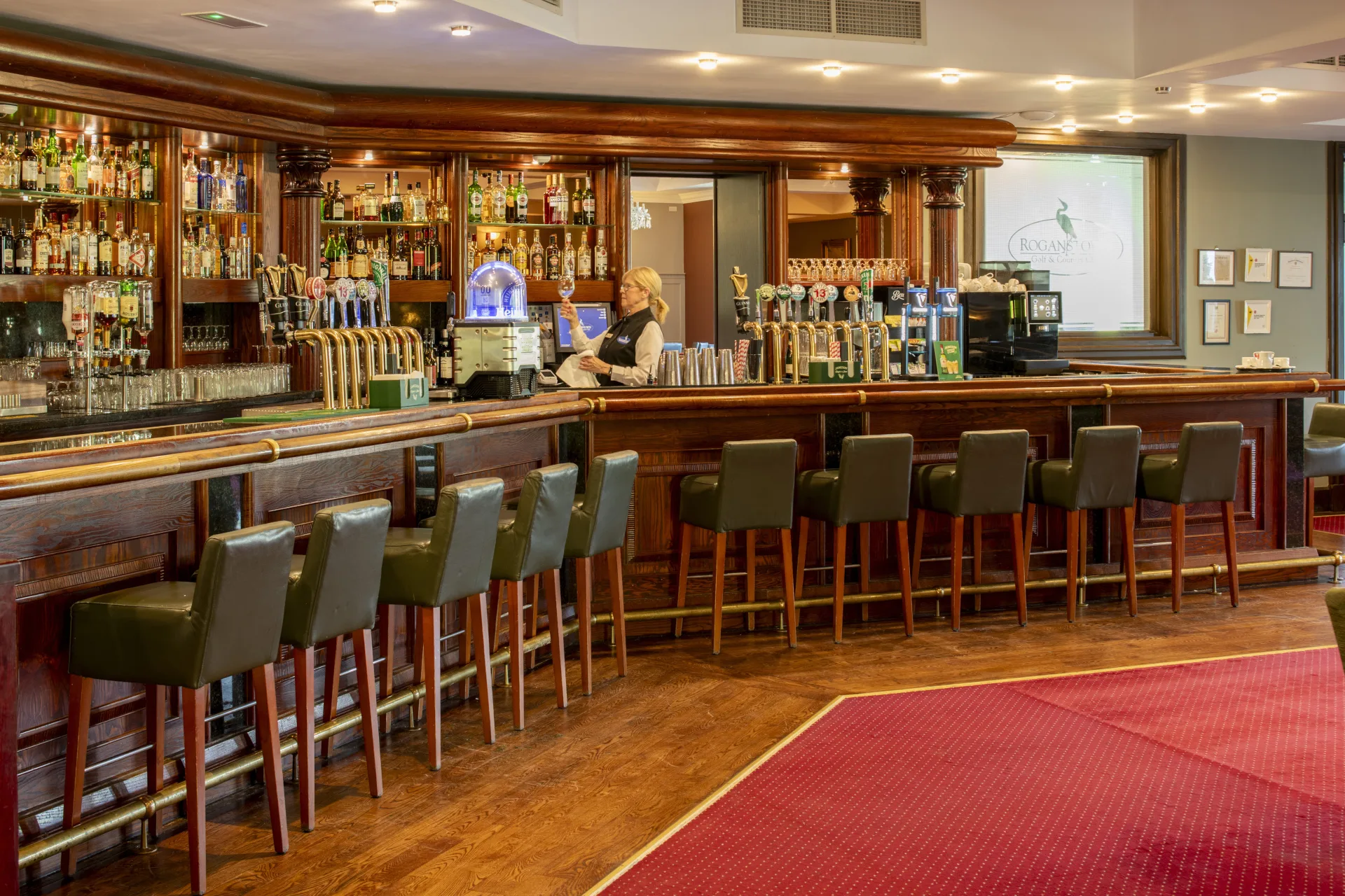 roganstown hotel bar a