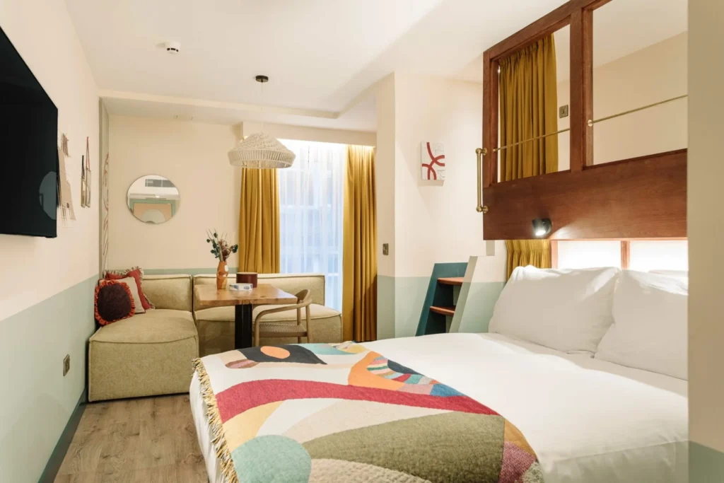 room2belfastlr 145 scaled